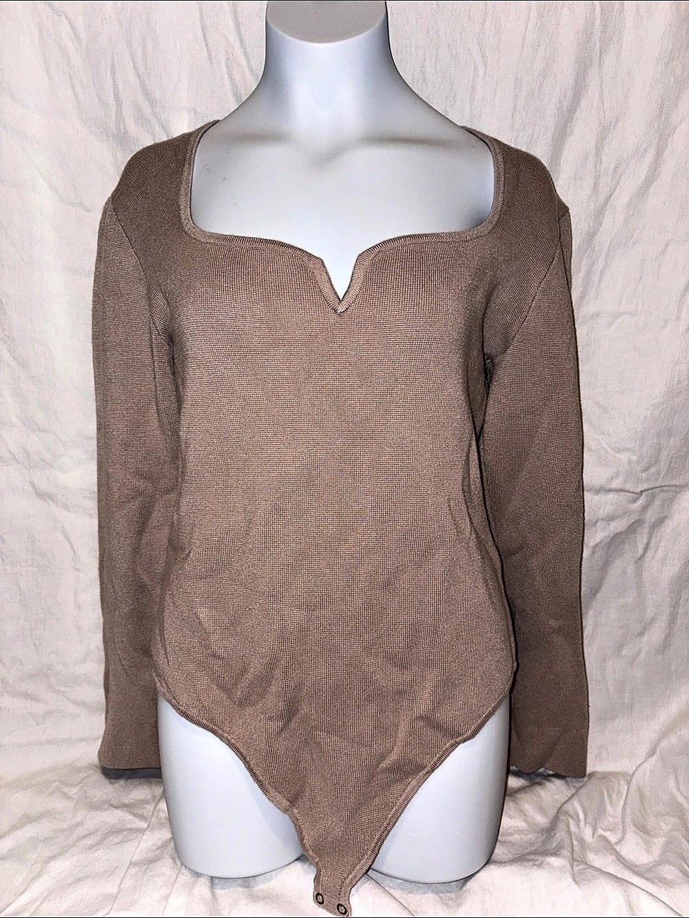 Abercrombie & Fitch Long-Sleeve Sweetheart Sweater Bodysuit Brown